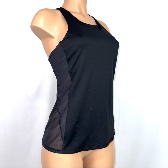 Lululemon Women’s Sz 8 Body Con Tank Top W/ Shelf Bra Black Activewear Mesh Back - Picture 3 of 15